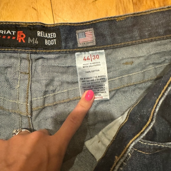 FR Ariat Relaxed Boot Jeans M4 - Picture 3 of 5